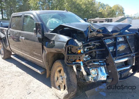 2015 Chevrolet Silverado 2500Hd Ltz z USA, uszkodzony, nr VIN 1GC1KWE89FF117551
